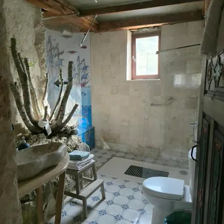 Pensjonat 3 *